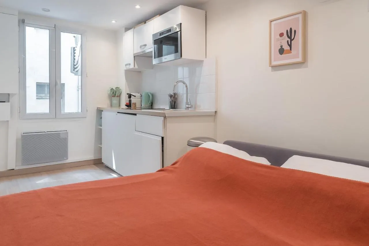 Lavie Maison Parisian Aircon Gem 0*, Paris France