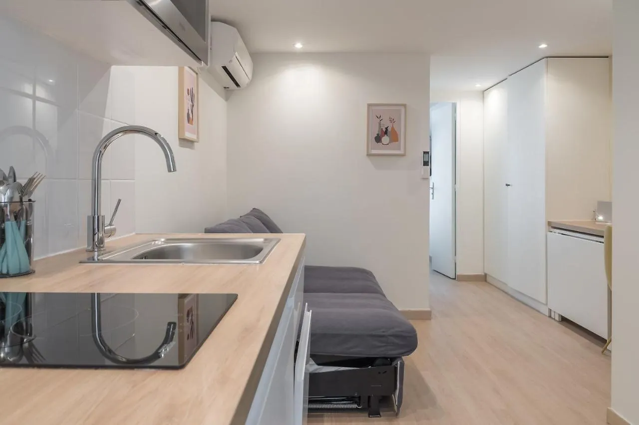 Lavie Maison Parisian Aircon Gem Apartment